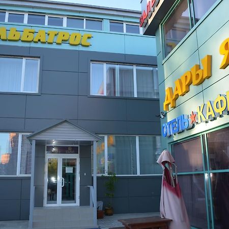 Hotel Albatros Irkutsk Exterior photo