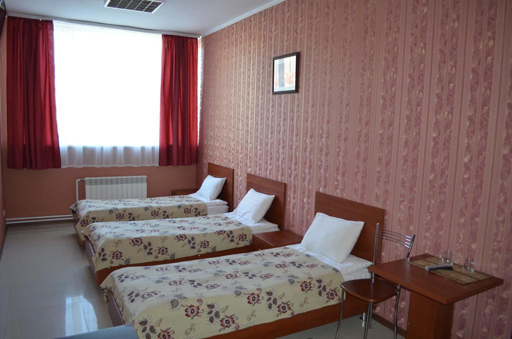 Hotel Albatros Irkutsk Room photo