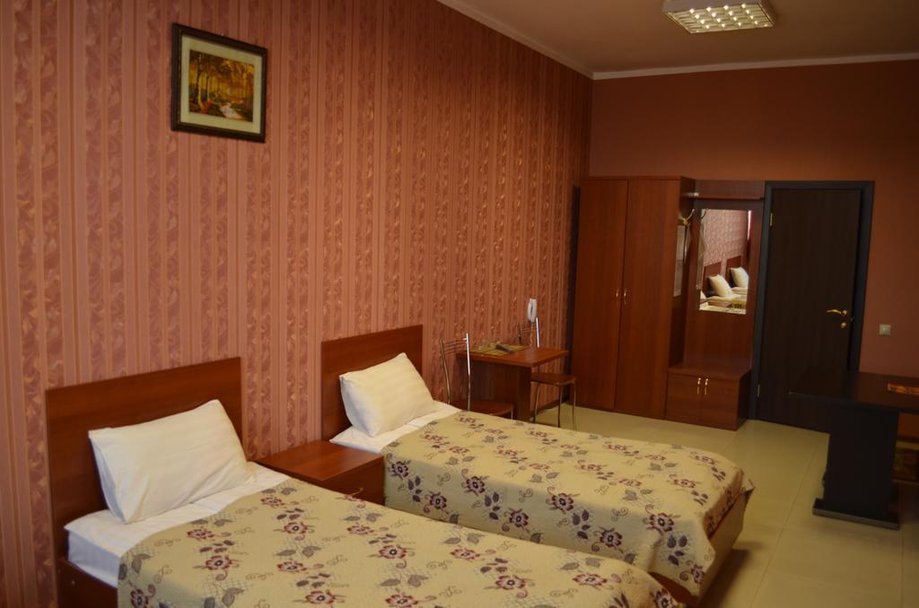 Hotel Albatros Irkutsk Room photo